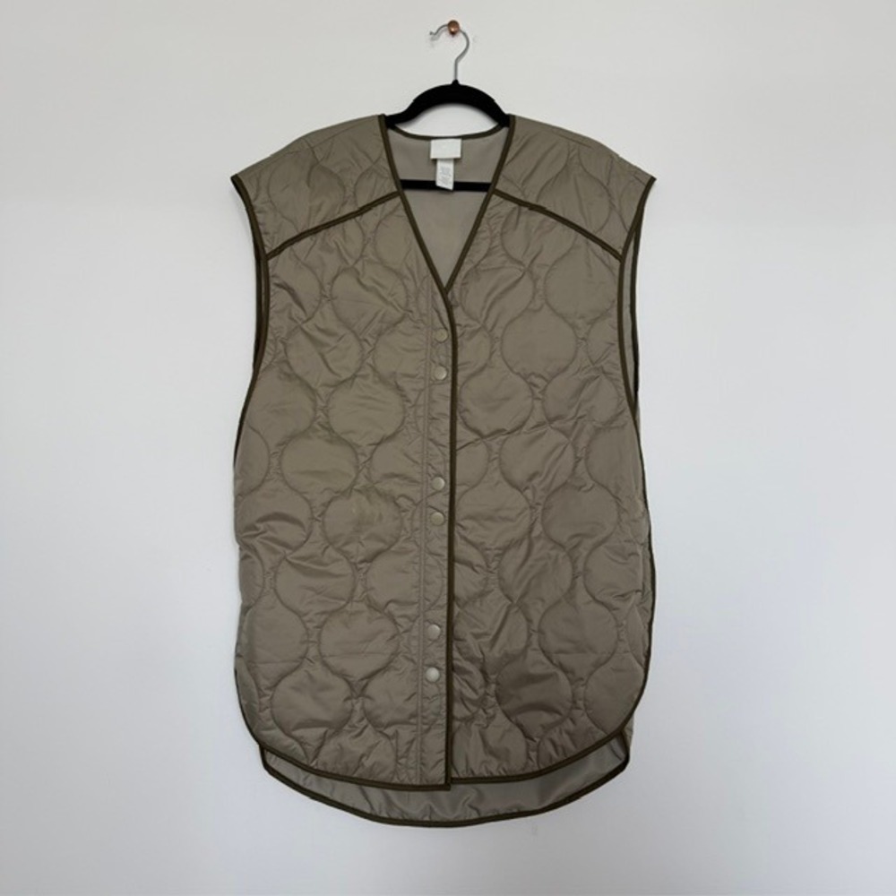 H&M Oversized Quilted Puffer Vest‎ S | Khaki Green Utility Layering Piece